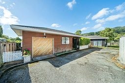 2/12 Raukawa Street, Stokes Valley