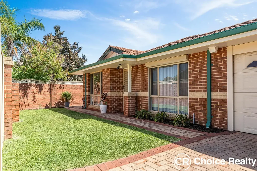 1/14 Skytown Place, Queens Park, WA 6107