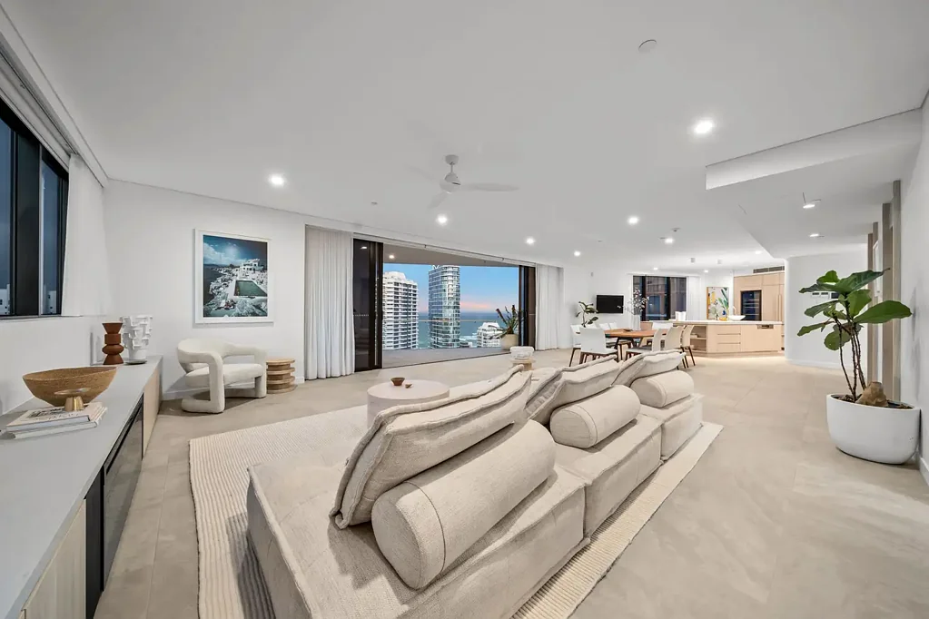 19/24 Woodroffe Avenue, Main Beach, QLD 4217