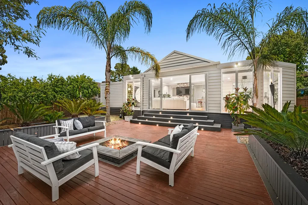 28 Chesney Drive, Ringwood, VIC 3134