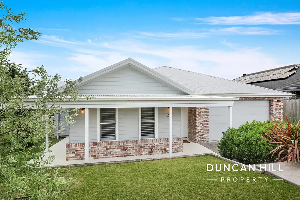 Sunlit, Spacious and Perfectly Positioned