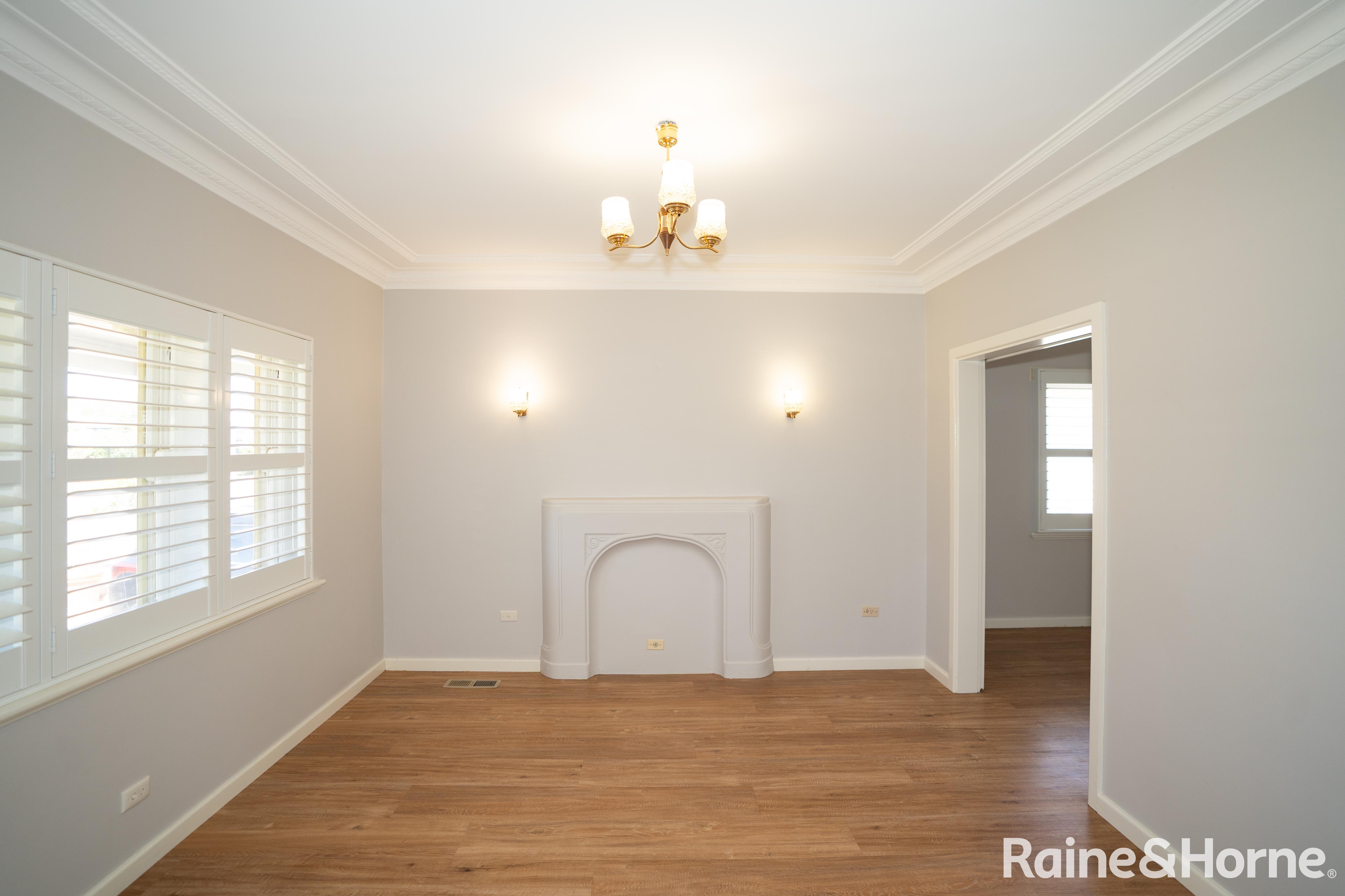 19 DARLOW ST, WAGGA WAGGA NSW 2650, 0 ห้องนอน, 0 ห้องน้ำ, House