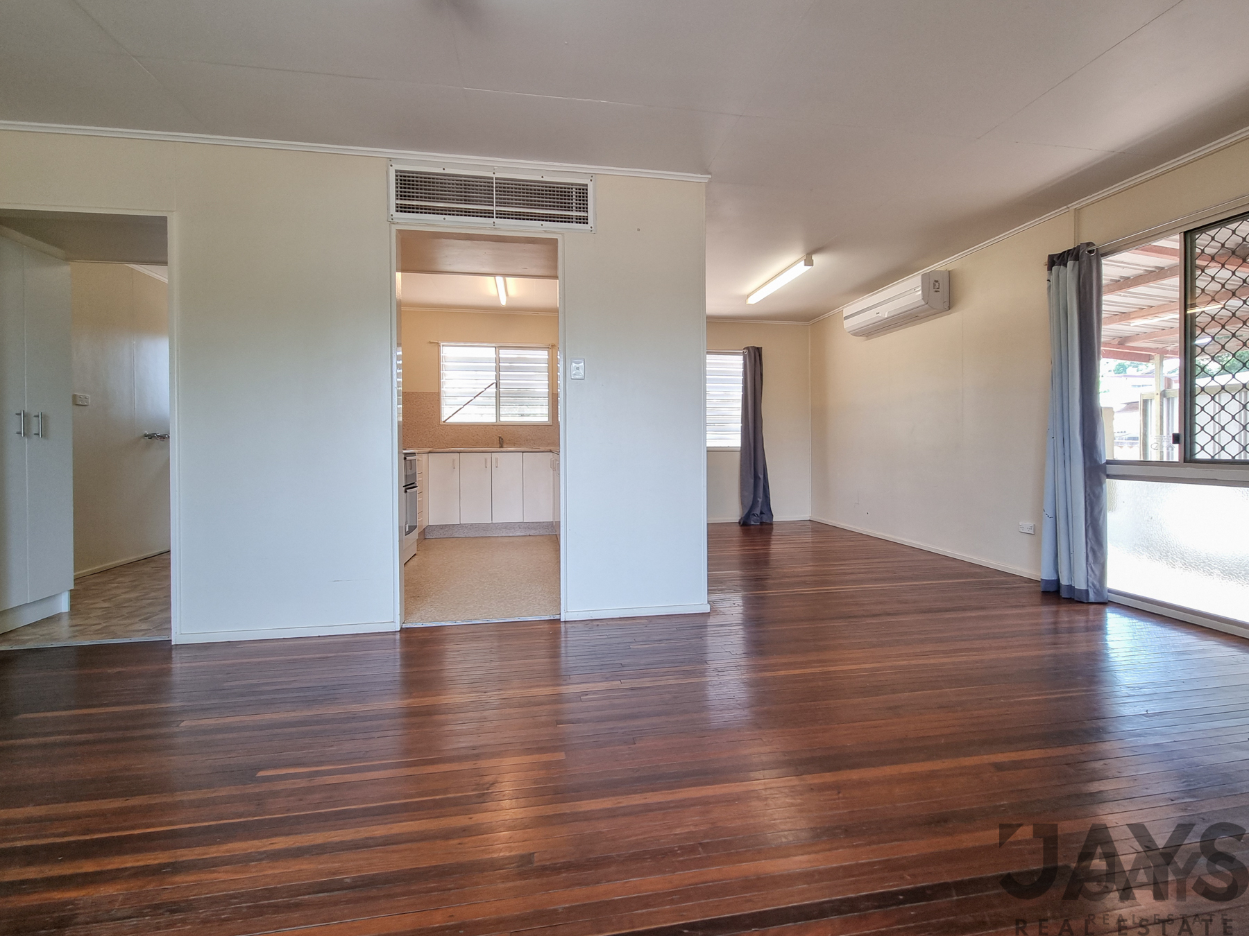 28 JACOBSEN CR, SUNSET QLD 4825, 0 Schlafzimmer, 0 Badezimmer, House