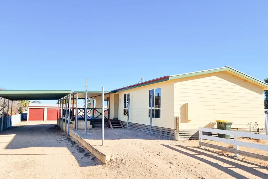 6 Ismailia Terrace, Arno Bay, SA 5603
