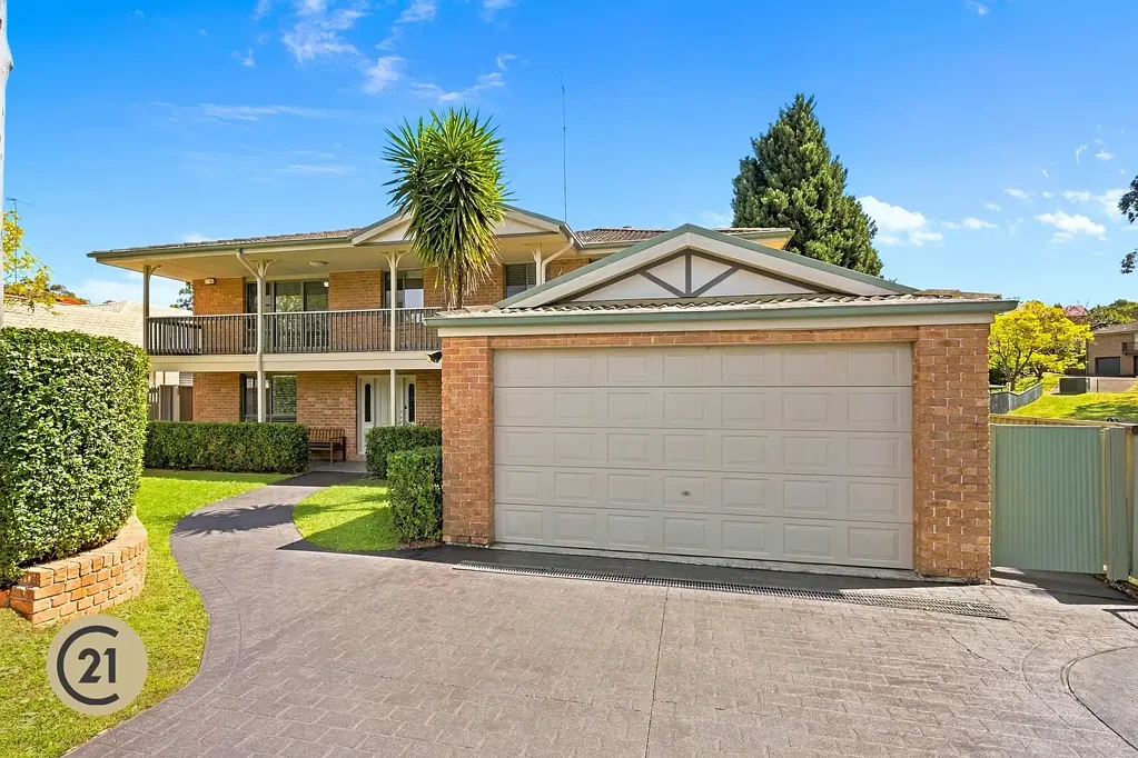 Castle Hill 7Kwarto 5 BEDROOM FAMILY HOME + SEPARATE GRANNY FLAT | WALK TO METRO | CTHS ZONE