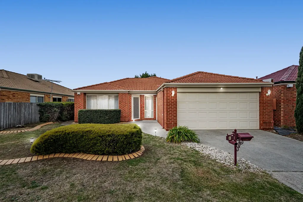 8 Corama Court, Sydenham, VIC 3037