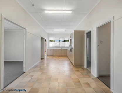 232 South Street, South Toowoomba, Toowoomba, 3 Schlafzimmer, 1 Badezimmer, House
