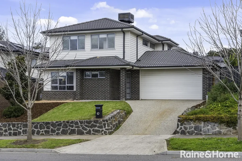 Mernda 3બેડરૂમ A Modern Home with Family Flexibility