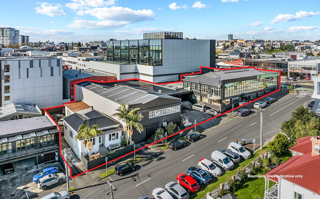 Grey Lynn 2429㎡永久产权转角地块，Great North Road山脊线上，毗邻CBD，双临街面！ FREEHOLD CORNER ON THE GREAT NORTH ROAD RIDGE