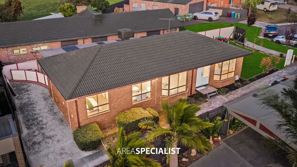 1/7 Redleap Court, Endeavour Hills, VIC 3802