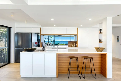 2/43 Ocean Street, North Avoca, NSW 2260, 3 habitaciones, 2 baños, Apartment