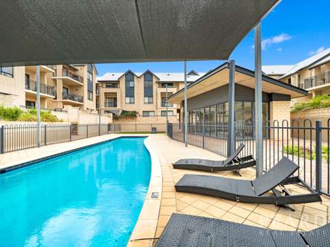 Joondalup 2 Bedroom Resort-Style Ground-Floor Retreat in the Heart of Joondalup