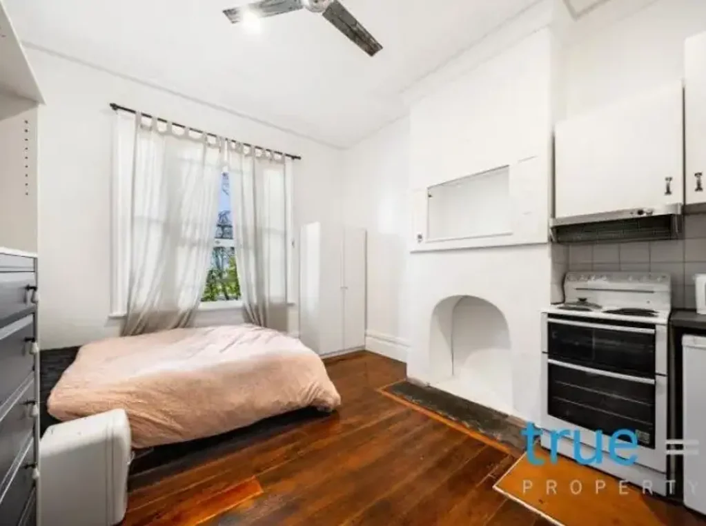 AFFORDABLE AND CONVENIENT IN IMMACULATELY KEPT HOME