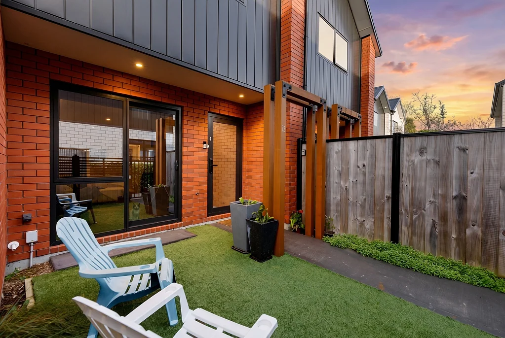 Taita 2 Bedroom A Townhouse - A Must to See!