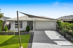 8 Irma Circuit, Park Ridge