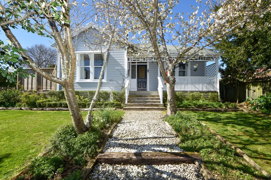 Carterton 3Moenga A Little Change of Plan at 34 Fisher Place