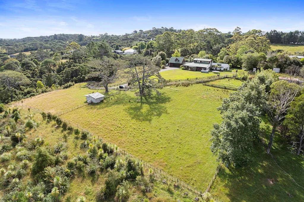 106 Elmore Road, Lucas Heights, North Shore City, Auckland