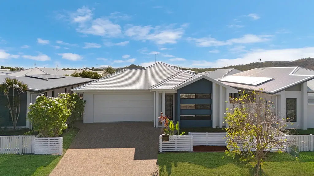 Shaw 4房  Well Maintained Family Home