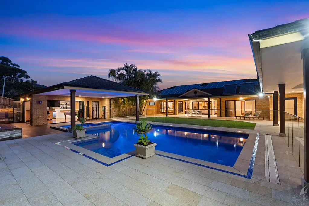 Forster 6ห้องนอน Prestige, Privacy, & Perfection on Panorama Crescent