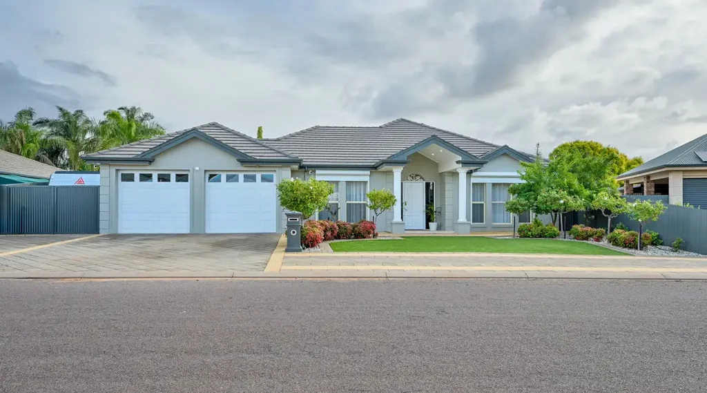 Port Augusta West 4غرفة نوم Executive Family Living at Its Finest