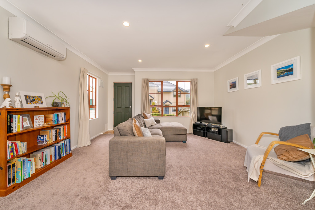 79a Woodhouse Avenue, Karori, Wellington, 2 habitaciones, 1 baños