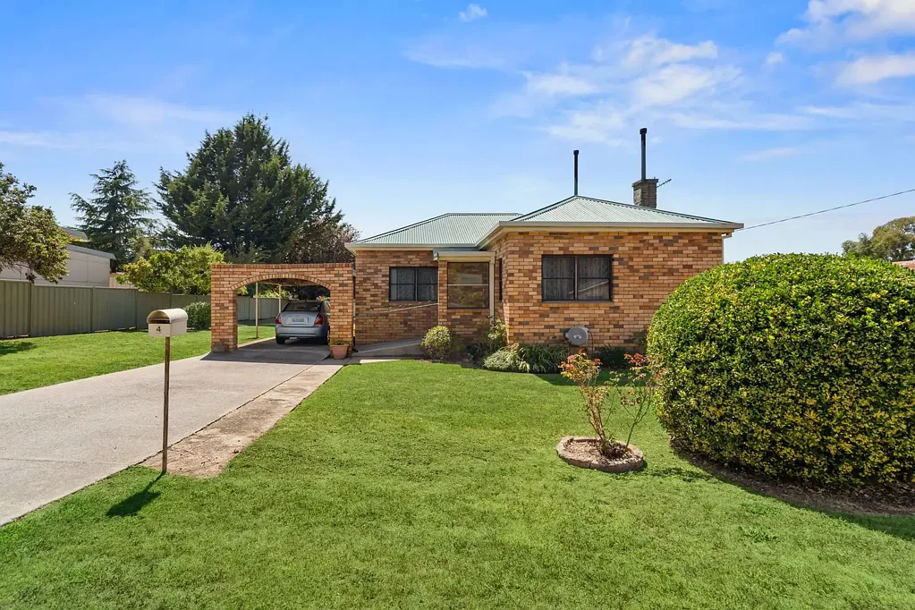 4 Bray Street, Crookwell, NSW 2583