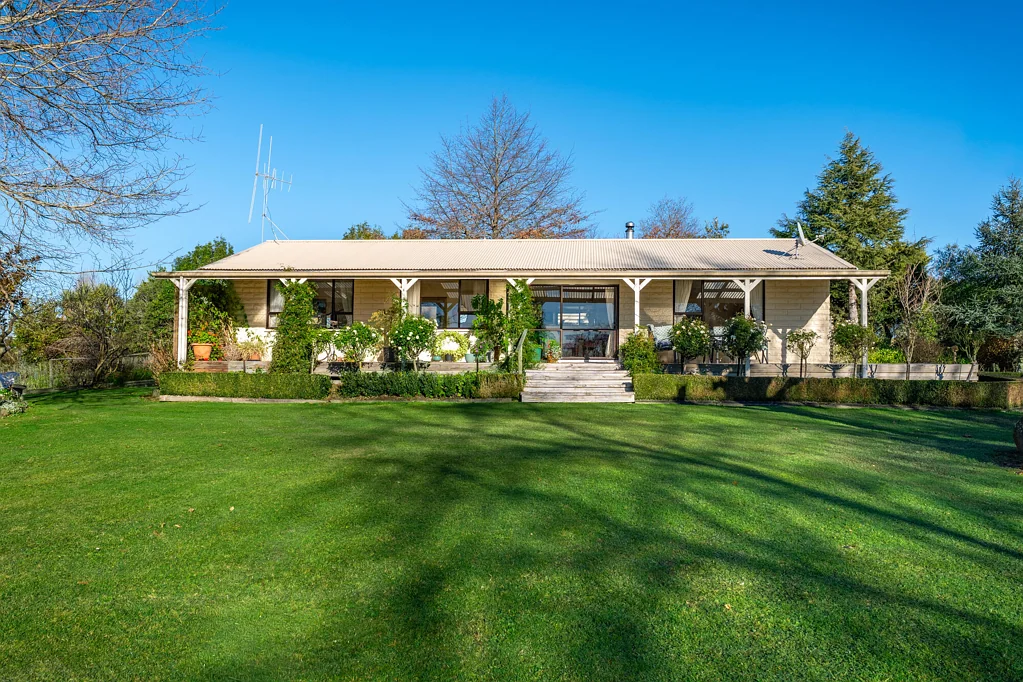 Geraldine 3Phòng ngủ Garden sanctuary in sought after ‘The Downs’