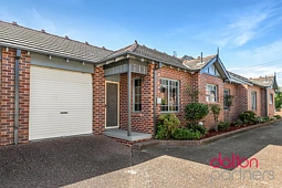 2/1 Hall Street, Merewether