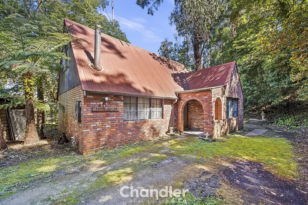 Monbulk 3બેડરૂમ A Renovation Opportunity Full Of Character