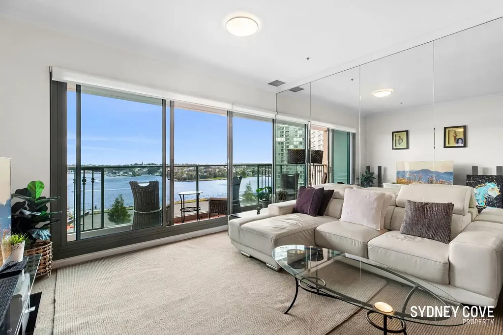 Sydney 1部屋 ONE BEDROOM APARTMENT WITH HARBOUR VIEWS IN HIGHGATE