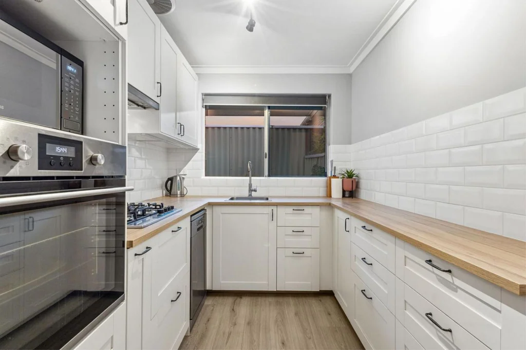 Tuart Hill 2ห้องนอน UNDER OFFER!!!