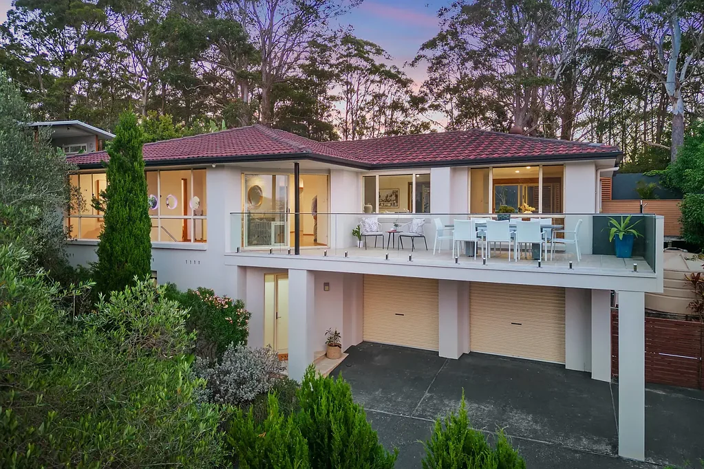 Terrigal 5房  Spacious family entertainer with coastal outlooks