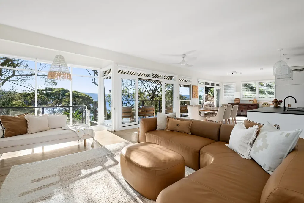 Newport 4कमरा Private Newport retreat immersed in treetops with sweeping Pittwater views