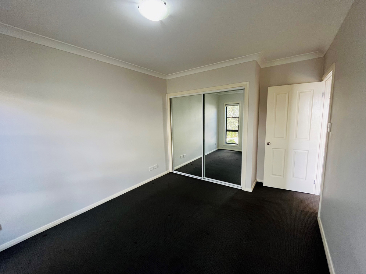 9 HIGH ST, CESSNOCK NSW 2325, 0 Kuwarto, 0 Banyo, Unit