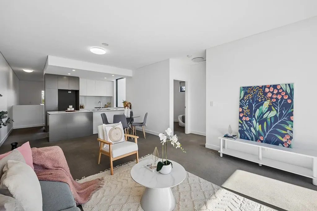 Spacious Living in the Heart of Mascot