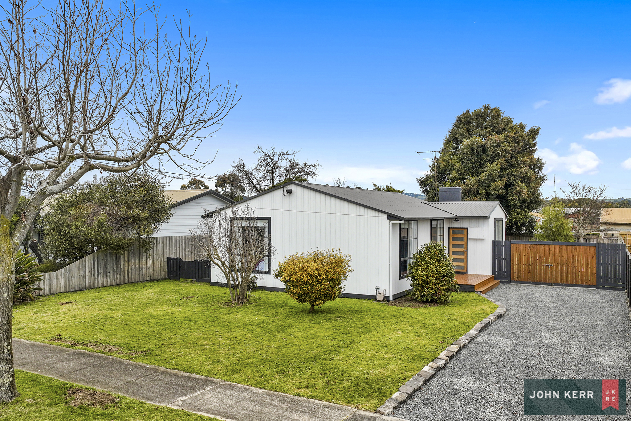 25 THORESBY ST, NEWBOROUGH VIC 3825, 0 chambres, 0 salles de bain, House