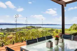 135 Martins Bay Road, Algies Bay