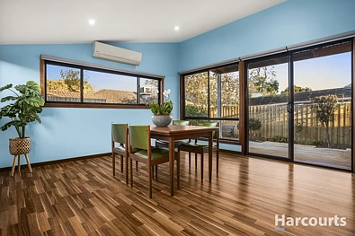 32 RAILWAY AV, BEACONSFIELD VIC 3807, 2 Kuwarto, 1 Banyo, House
