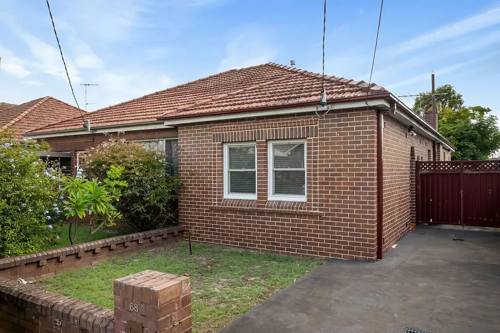 Stunning 3-Bedroom Home in a Prime Maroubra Location