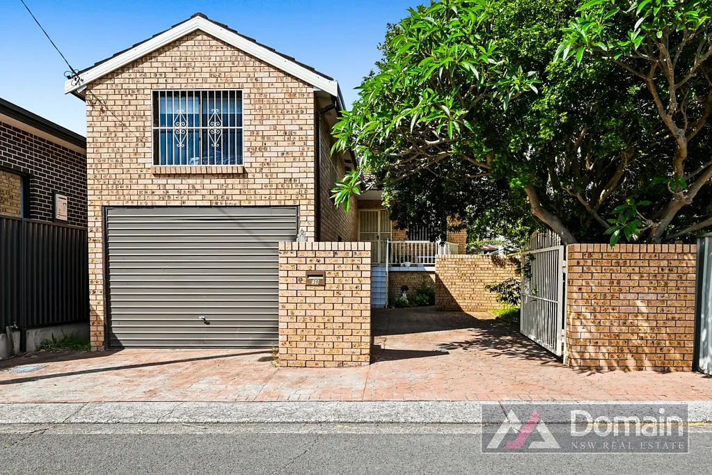 Kogarah 4房 安静巷子 私密空间 全大理石厨卫 豪华套间 车库停车位 Peaceful, Private & Perfectly Positioned I Alex Tehfe