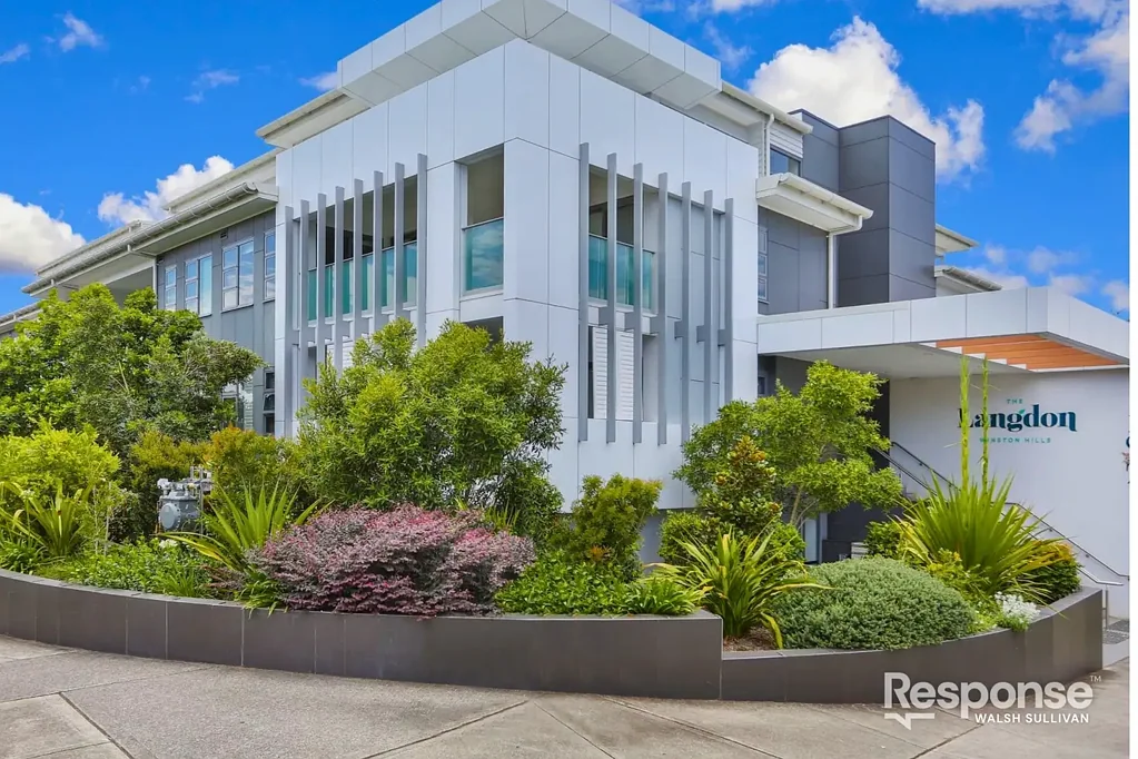 Winston Hills 2房 带宽敞私人庭院的底层公寓 Ground Floor Apartment with a Spacious Private Courtyard