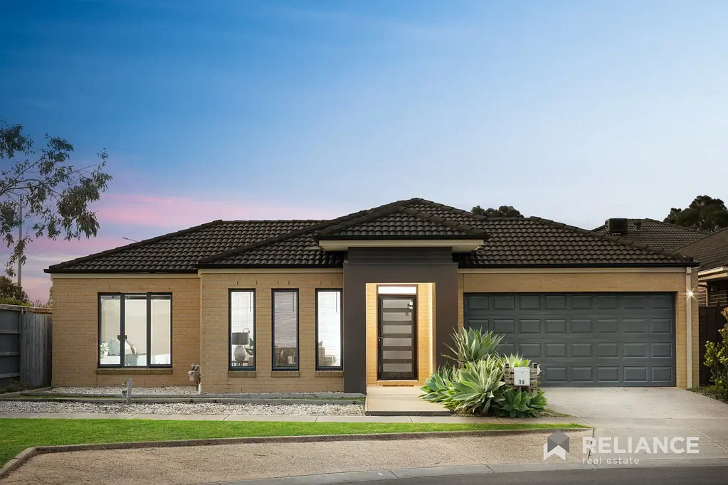 Point Cook 4chambre Grand Family Living | 35 Squares on 512m²