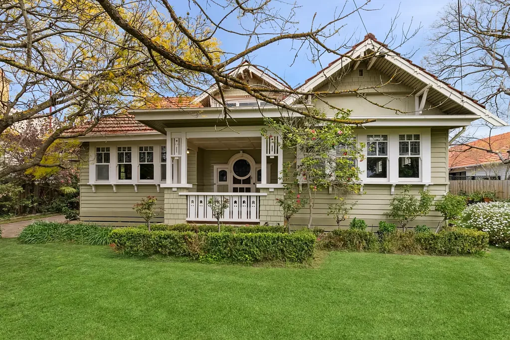 99 Aberdeen Street, Newtown, VIC 3220