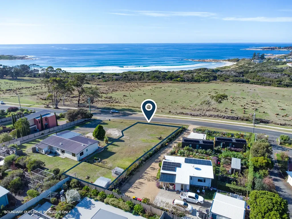 Bicheno Outstanding Coastal Opportunity - 939m² with Panoramic Views