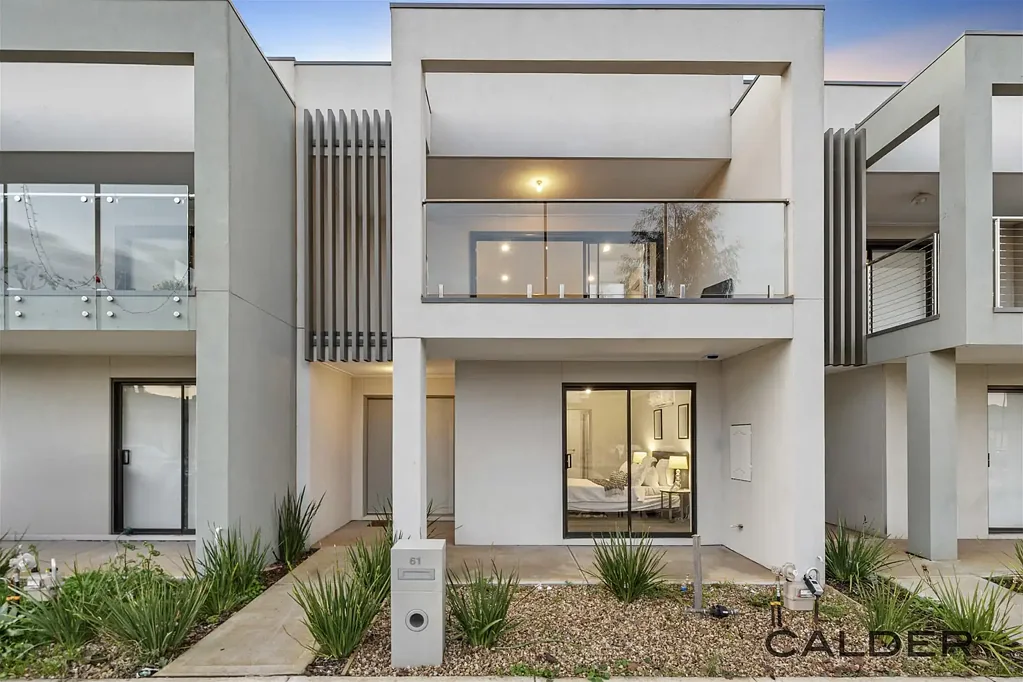 Thornhill Park 3 Bedroom Bright & Boutique