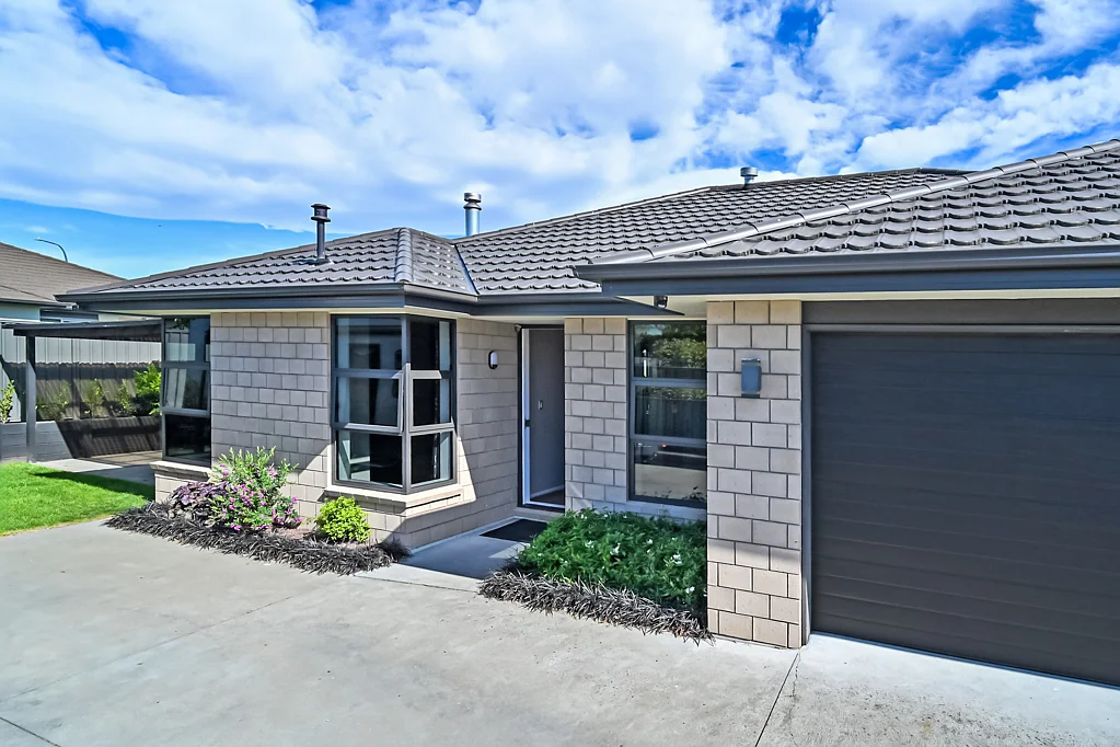 Frimley 4房  Frimley family favourite