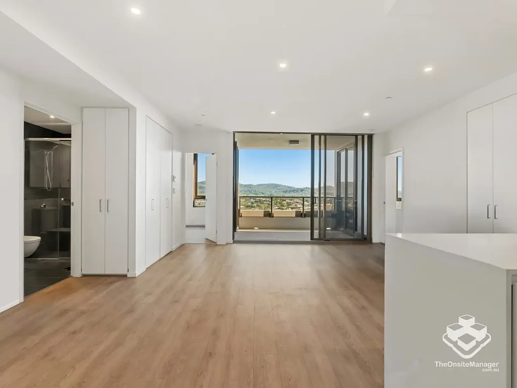 Top Floor Level 19 Two-Bedroom Apartment with Elevated Views in the Heart of Toowong
