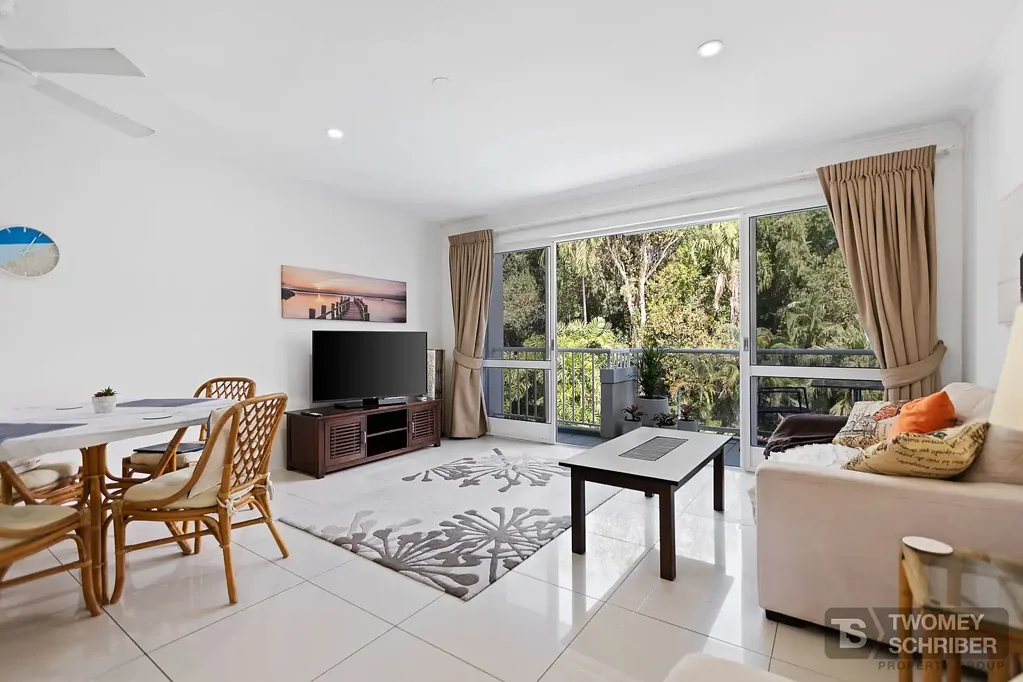 Palm Cove 2कमरा Tropical Living with a Stunning Outlook - Low Body Corporate Fees