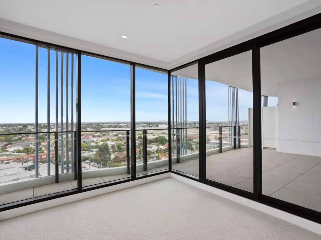 Footscray 2침실 Elevated Urban Living: Stylish 2-Bedroom Apartment on Ballarat Road