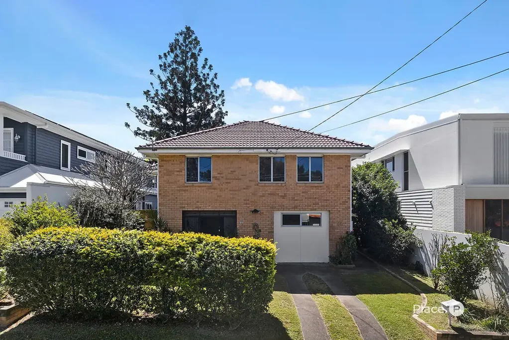 96 Waverley Road, Camp Hill, QLD 4152